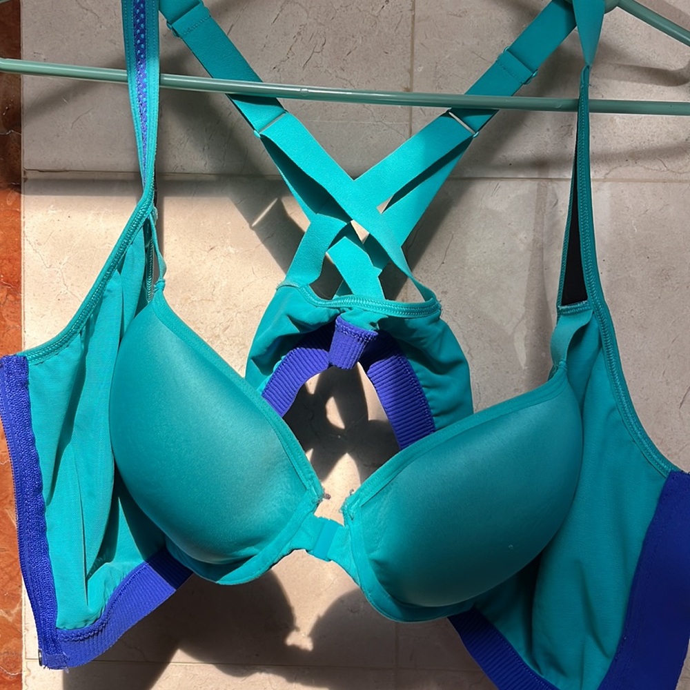Victorias Secret VSX SPORT SET! - Picture 3 of 7